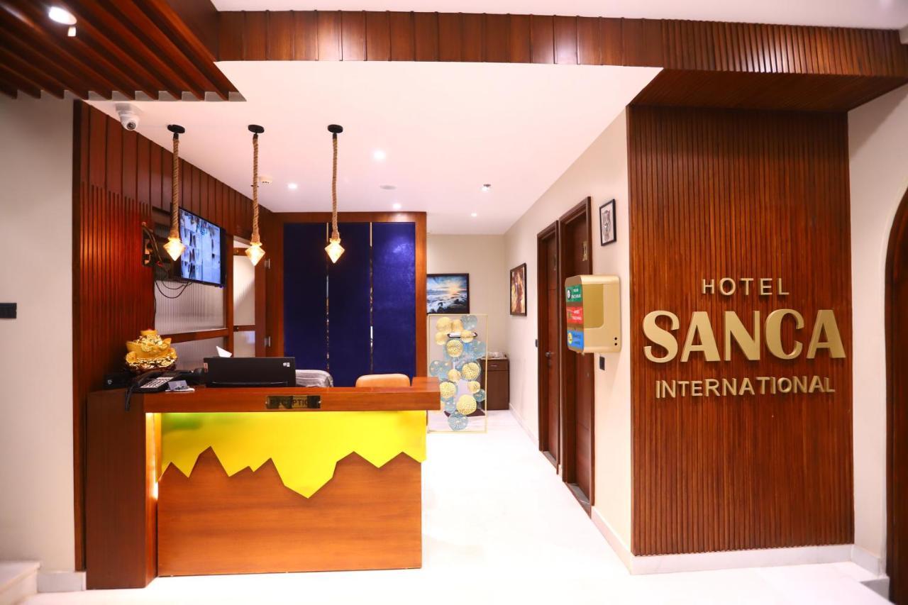 Sanca International Hotel In Patel Nagar Delhi Нью-Делі Екстер'єр фото